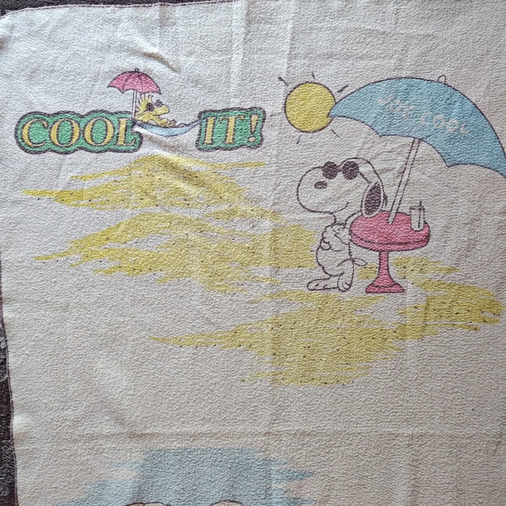 Chatham Peanuts Blanket 72x42 Cream Everybody Loves Summer Snoopy‎ Vintage